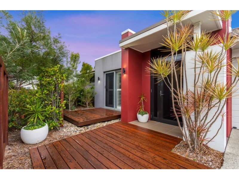 1 Tomkins Esp, Birtinya QLD 4575