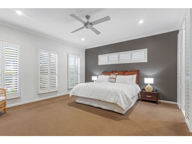 1 Blade Court, Birtinya QLD 4575