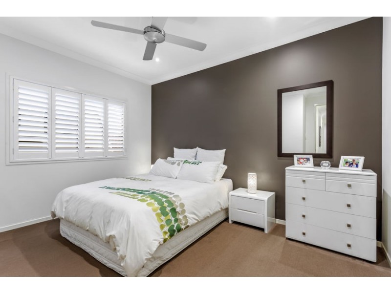 1 Blade Court, Birtinya QLD 4575