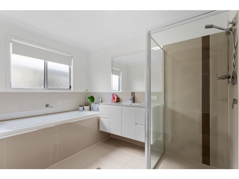 3 Olive Circuit, Caloundra West QLD 4551