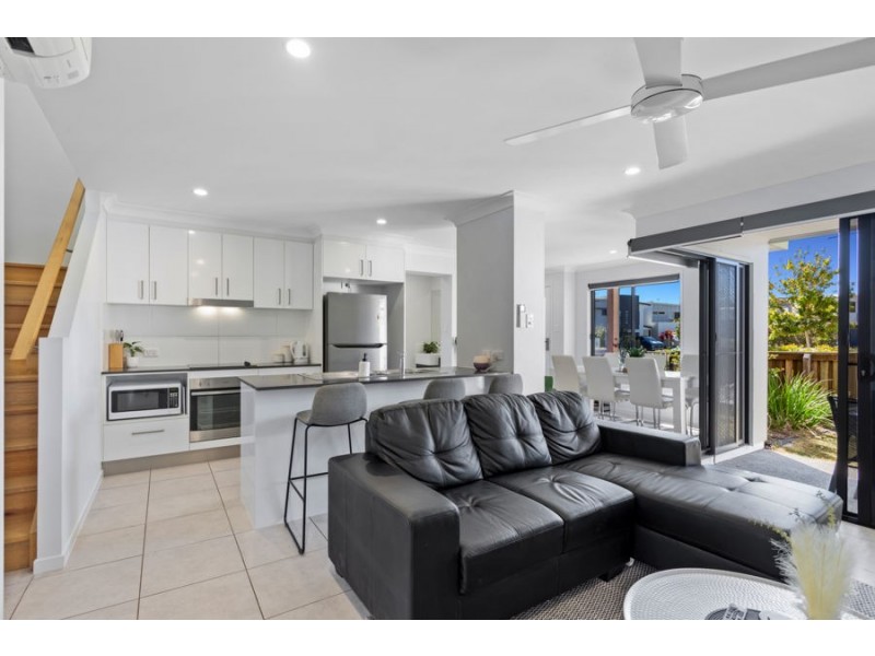 53 Tinnanbar Tce, Maroochydore QLD 4558