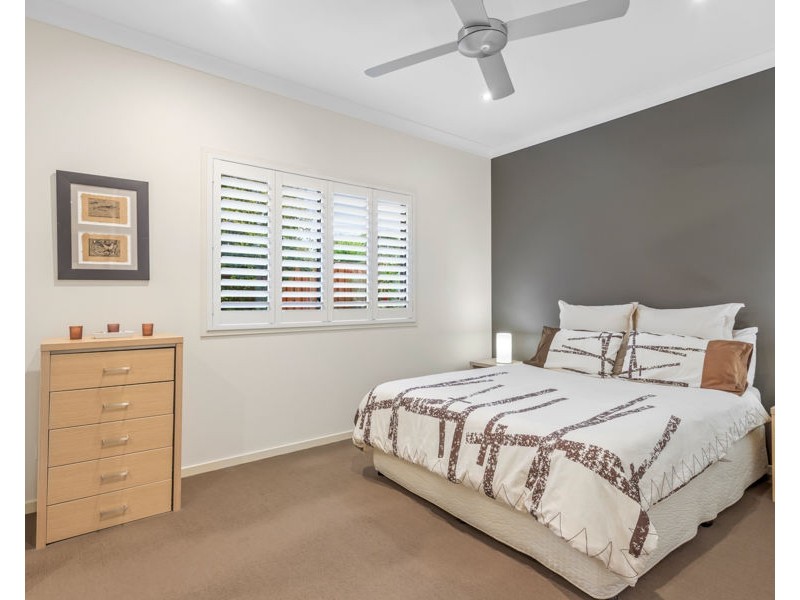 1 Blade Court, Birtinya QLD 4575