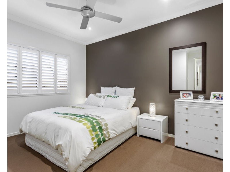 1 Blade Court, Birtinya QLD 4575