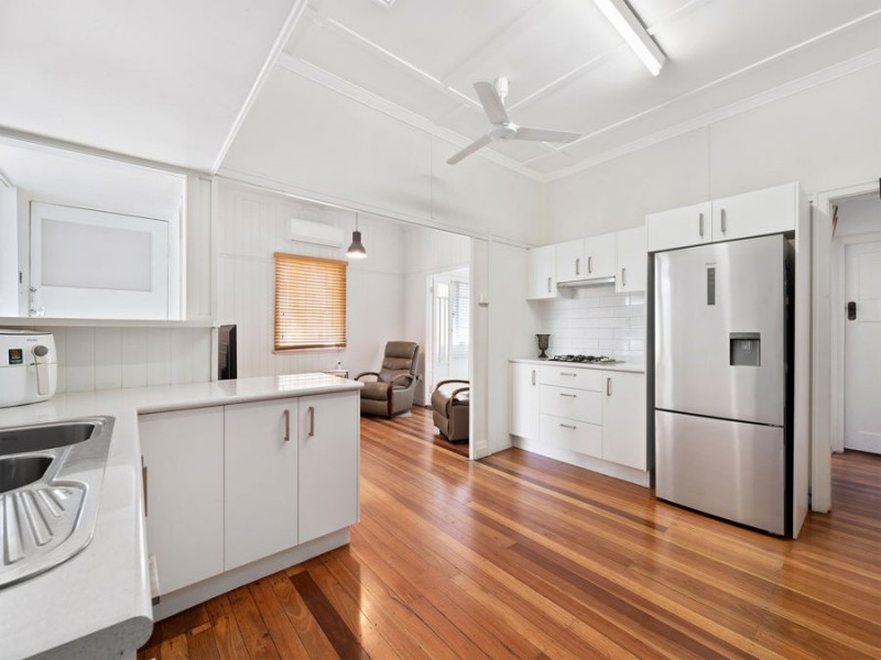 20 Crawford Avenue, Stafford QLD 4053