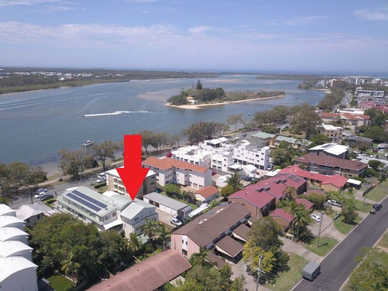 7/109-111 Bradman Ave, Maroochydore QLD 4558