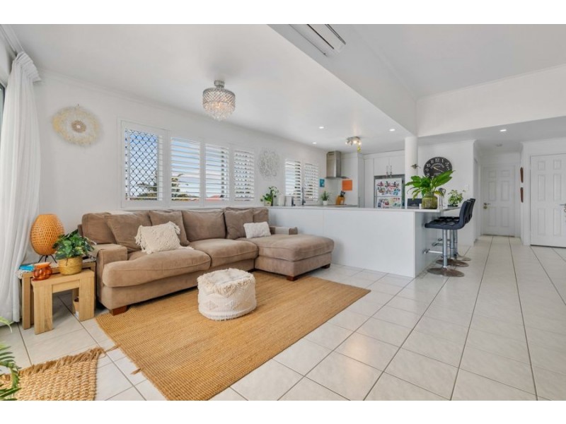 7/109-111 Bradman Ave, Maroochydore QLD 4558