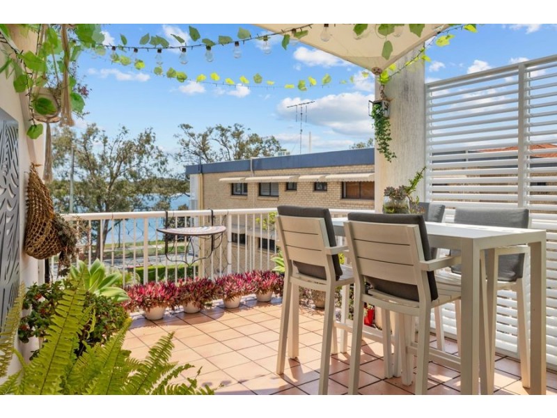 7/109-111 Bradman Ave, Maroochydore QLD 4558