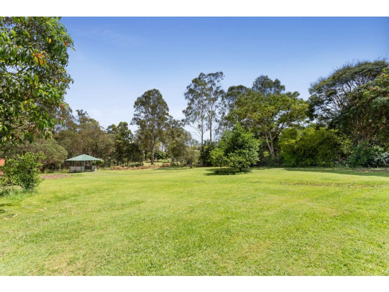 109 Morris Road, Elimbah QLD 4516