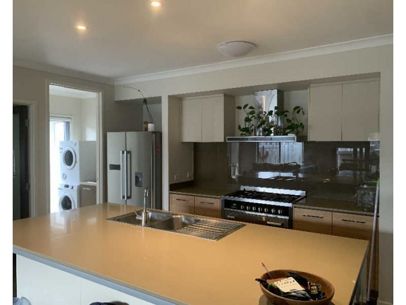 18 Apple Crescent, Caloundra West QLD 4551