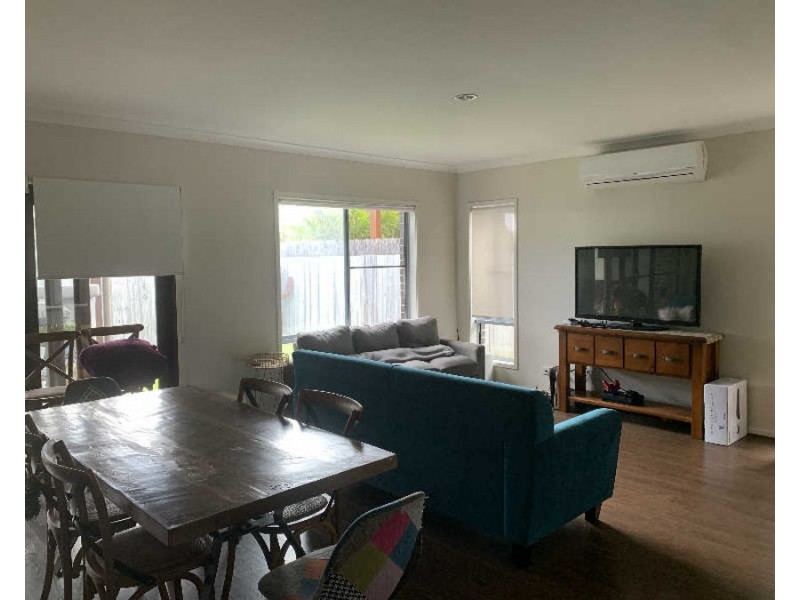 18 Apple Crescent, Caloundra West QLD 4551