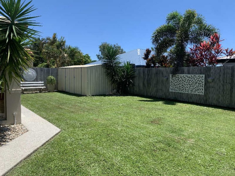 11 Sailfish Drive, Mountain Creek QLD 4557