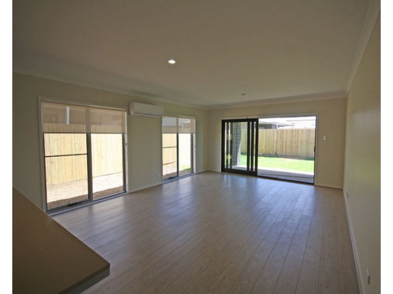 39 Sunshine cres, Caloundra West QLD 4551