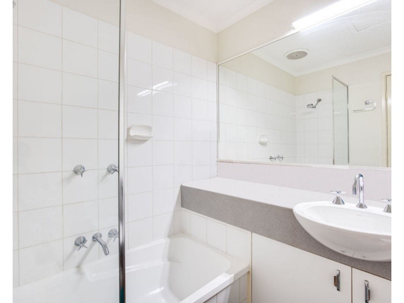 3/18 Maroochy Waters Drive, Maroochydore QLD 4558