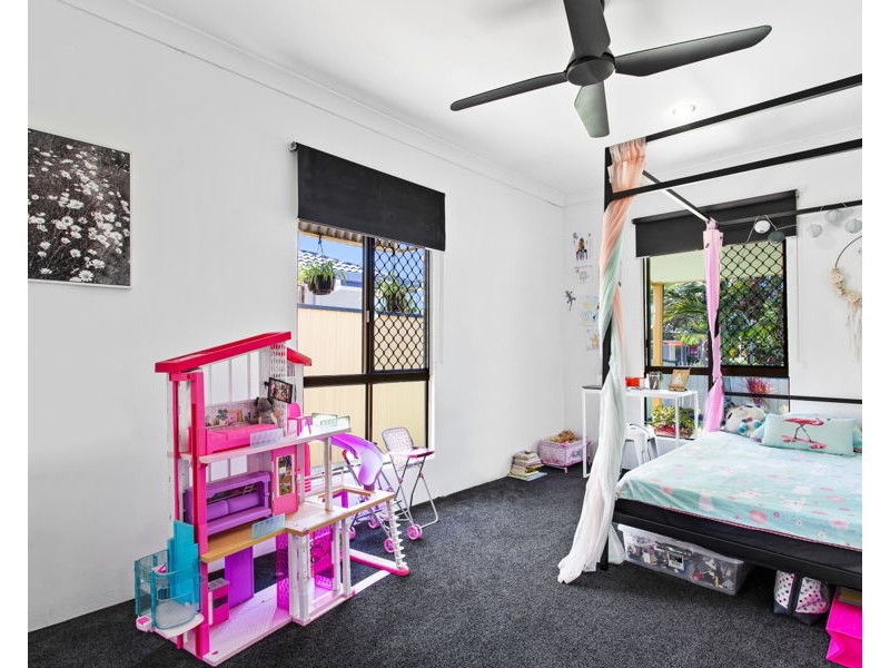 17 Lady Musgrave Drive, Mountain Creek QLD 4557