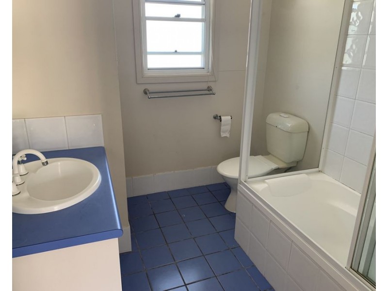 6 a Lakedrive Crescent, Marcoola QLD 4564