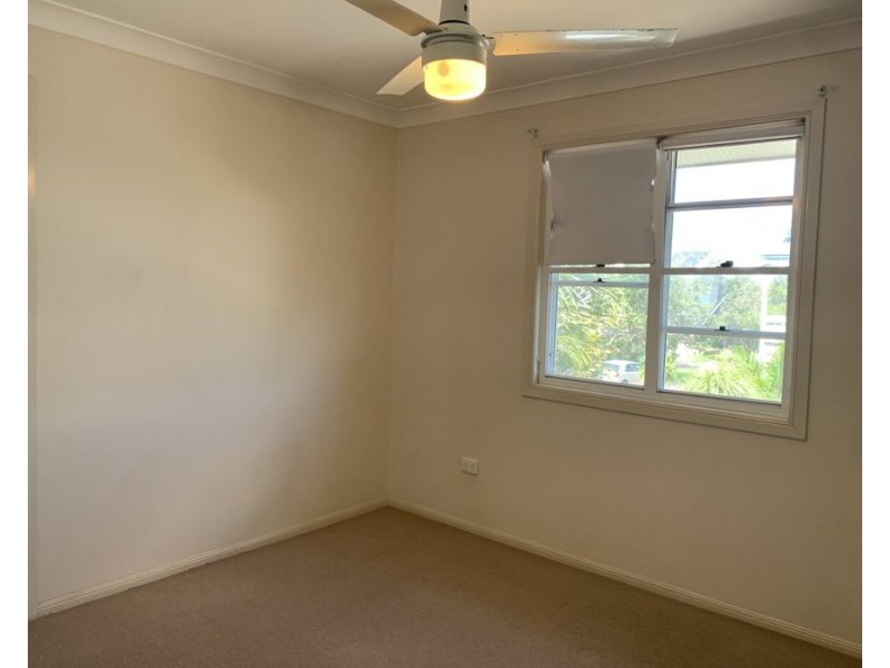 6 a Lakedrive Crescent, Marcoola QLD 4564