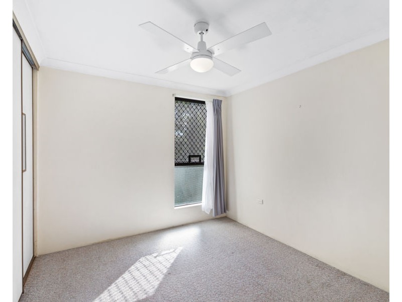 2/5 Richards St, Maroochydore QLD 4558