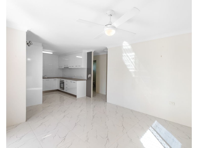 2/5 Richards St, Maroochydore QLD 4558