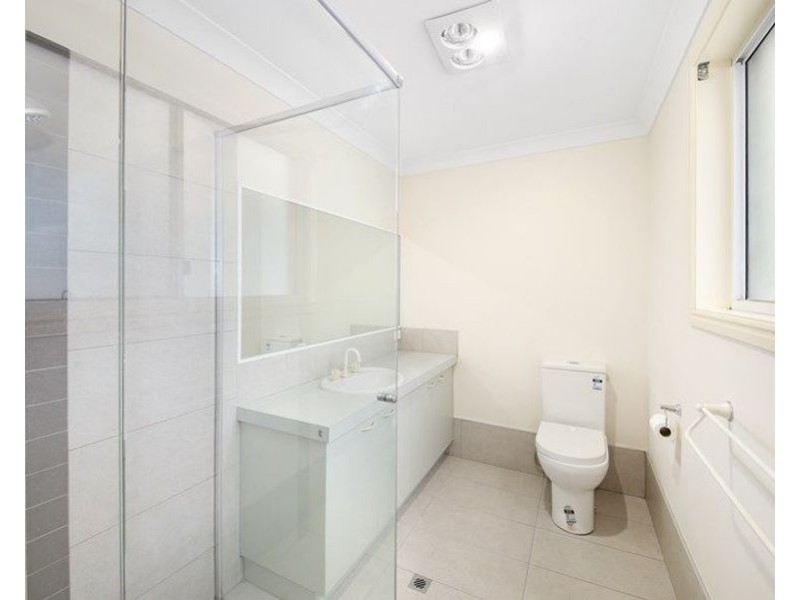 2/22 Fernleigh Cres, Mountain Creek QLD 4557