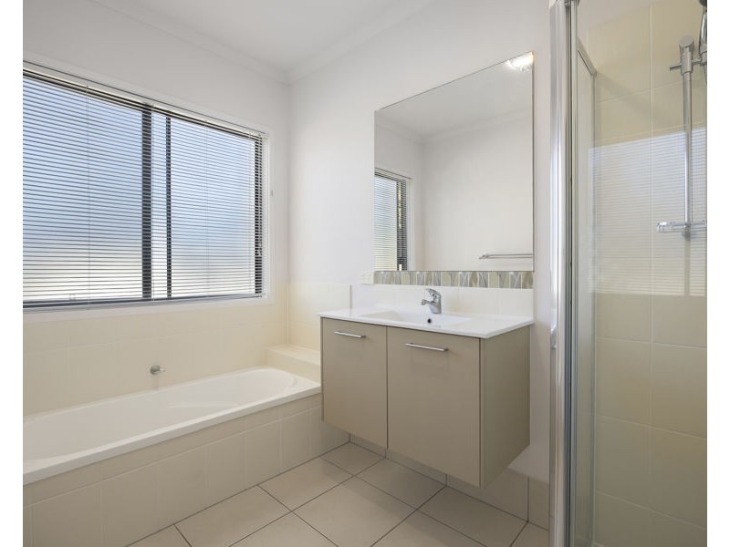 5 Palmforest Cl, Woombye QLD 4559