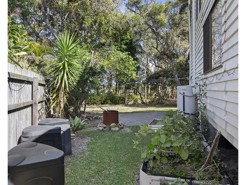 741 David Low Way, Mudjimba QLD 4564