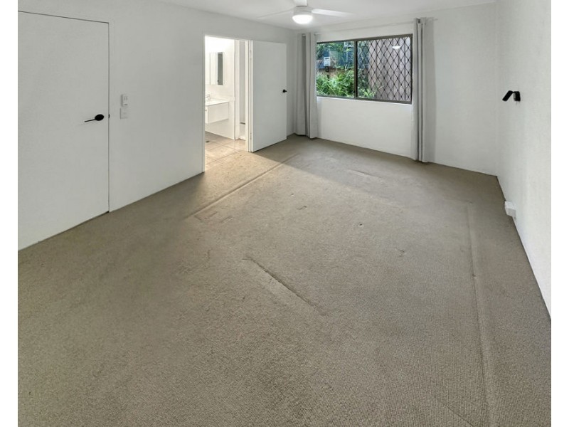 2/124 Buderim Ave, Alexandra Headland QLD 4572