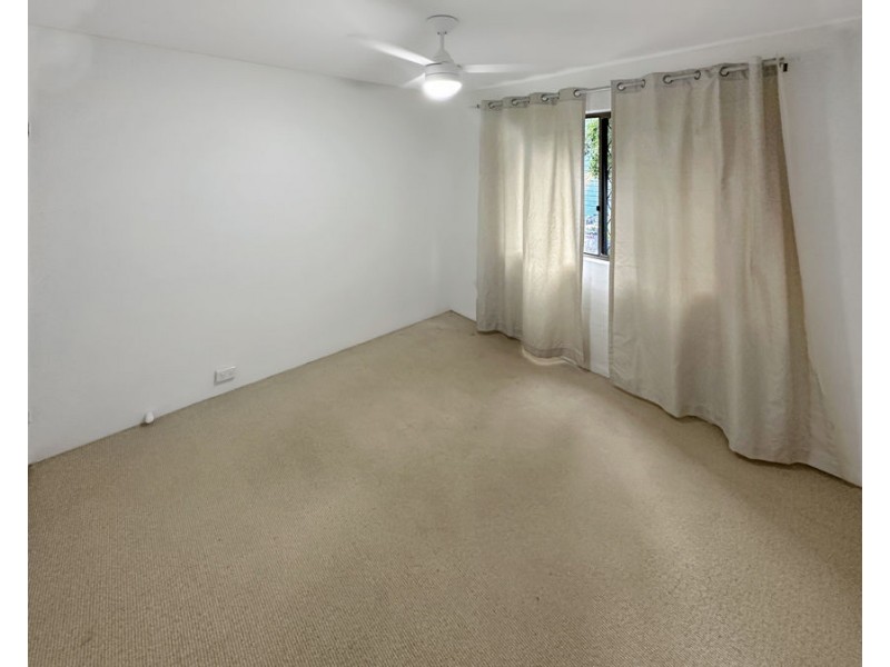 2/124 Buderim Ave, Alexandra Headland QLD 4572