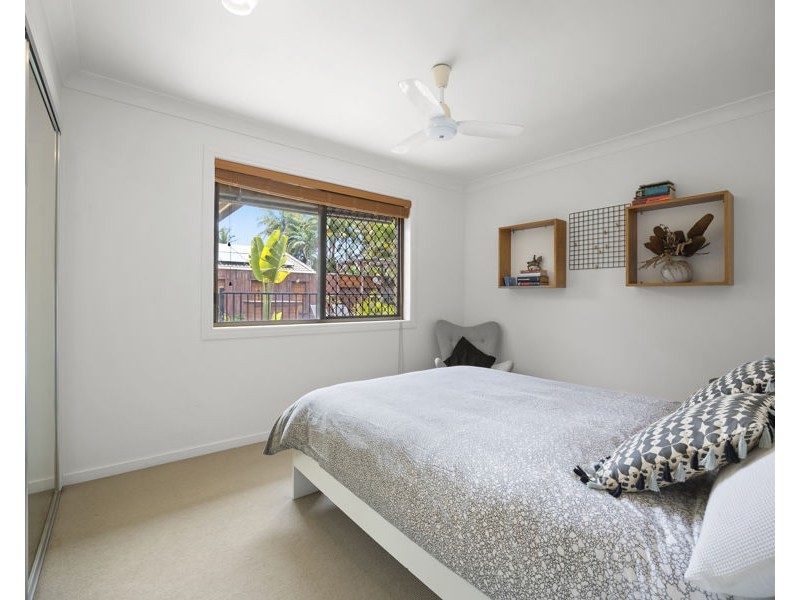 12 Lurnea Crescent, Mountain Creek QLD 4557