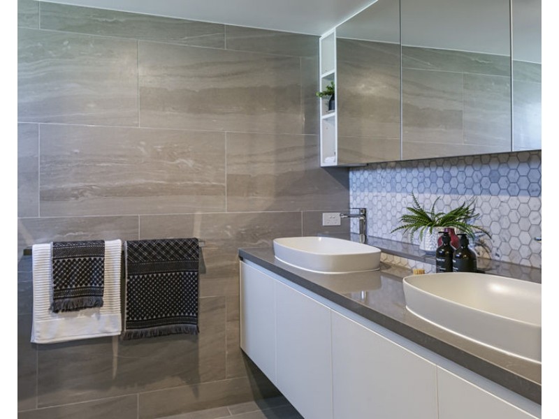 2/2 Pioneer Crescent, Buderim QLD 4556