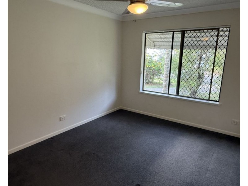 1/19 Akeringa Place, Mooloolaba QLD 4557