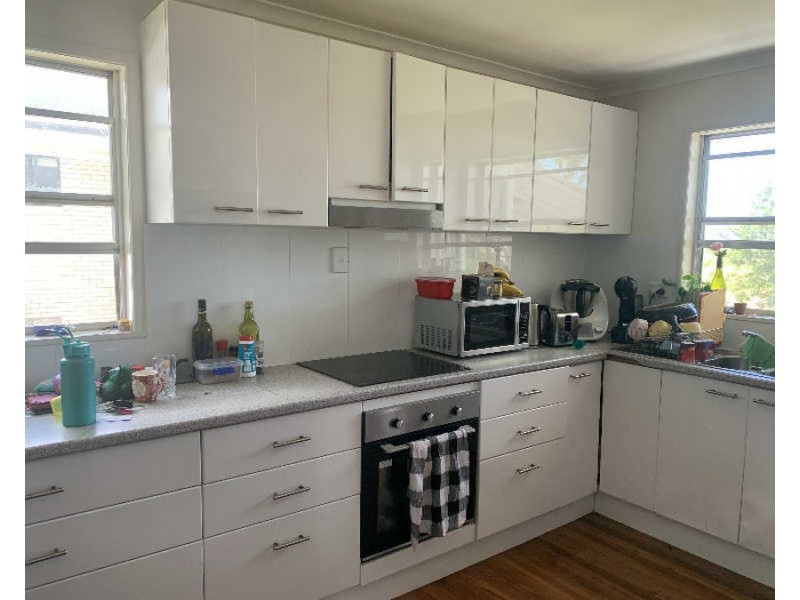 31 Godfreys Ave, Bli Bli QLD 4560