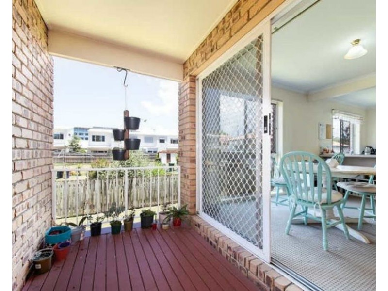 3/63 Duporth ave, Maroochydore QLD 4558