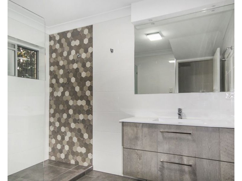 1/31 Bradman Ave, Maroochydore QLD 4558