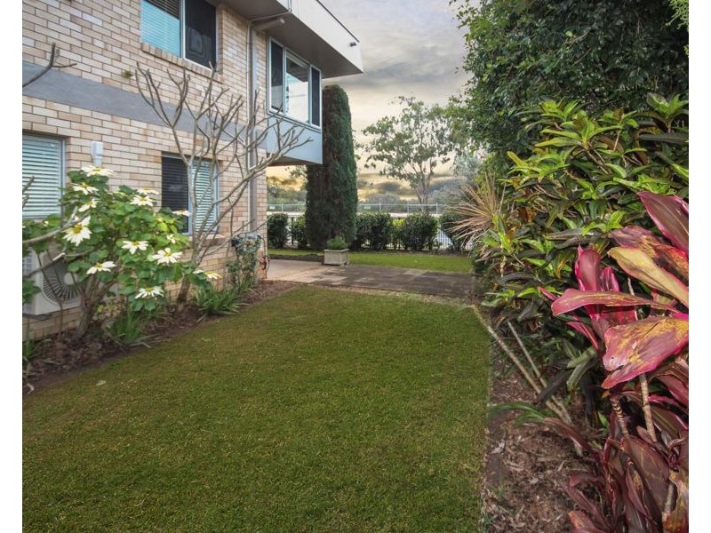 1/31 Bradman Ave, Maroochydore QLD 4558