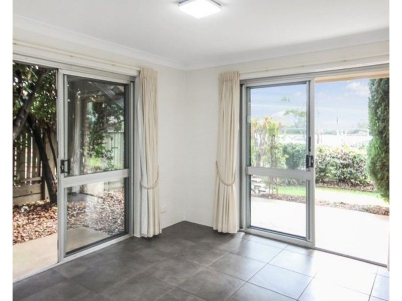 1/31 Bradman Ave, Maroochydore QLD 4558