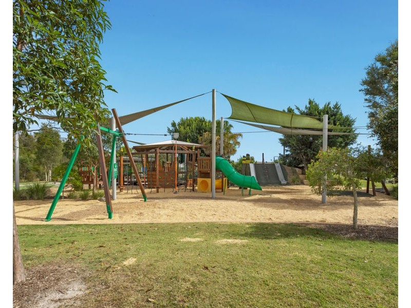 3 Olive Circuit, Caloundra West QLD 4551