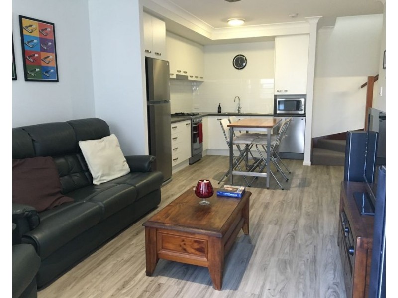 12 Ningaloo Lane, Fitzgibbon QLD 4018