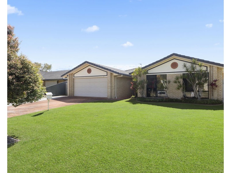 27 Edgewater Place, Sippy Downs QLD 4556