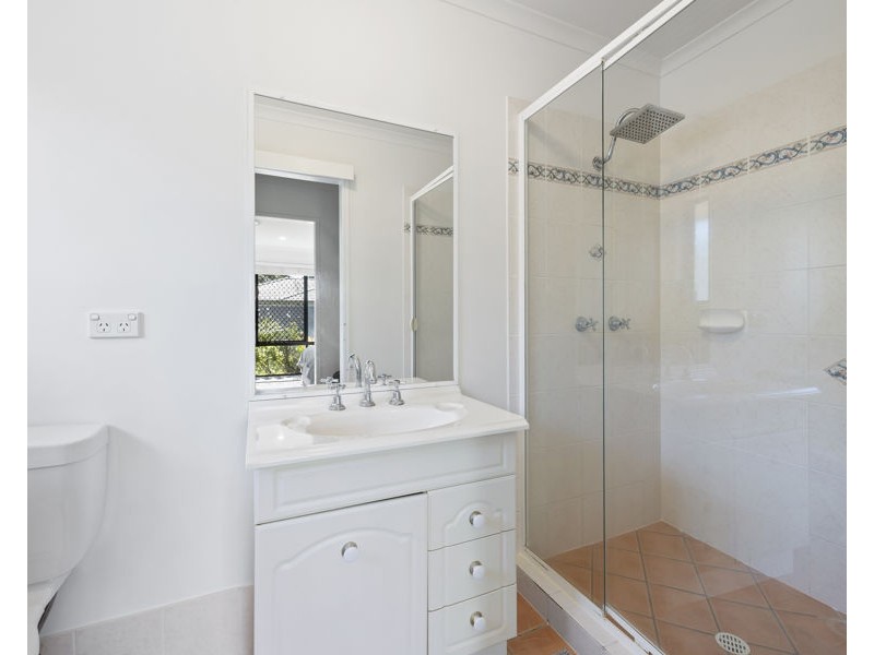 27 Edgewater Place, Sippy Downs QLD 4556