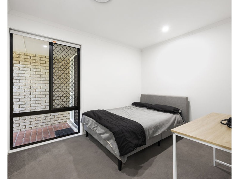 27 Edgewater Place, Sippy Downs QLD 4556