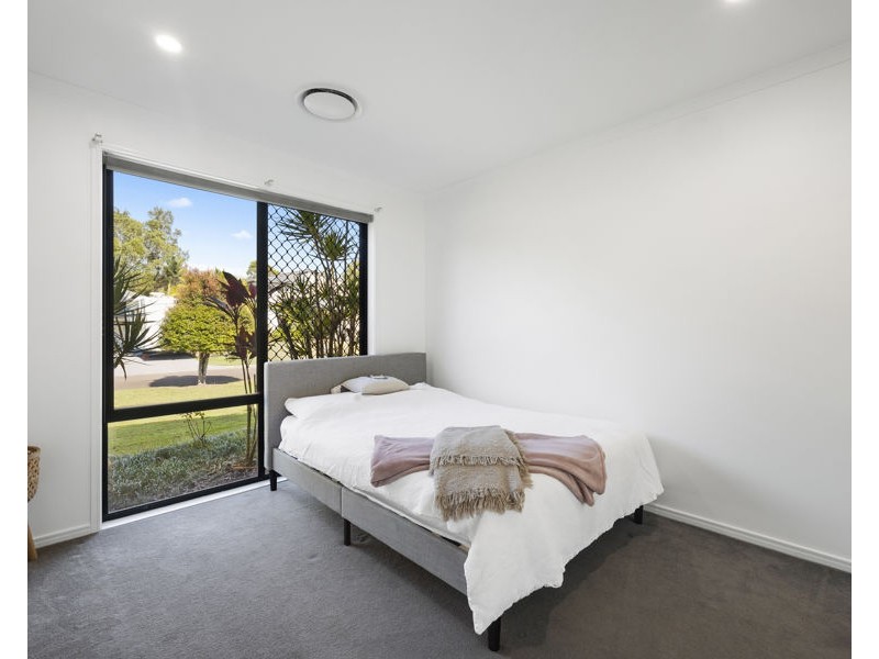 27 Edgewater Place, Sippy Downs QLD 4556