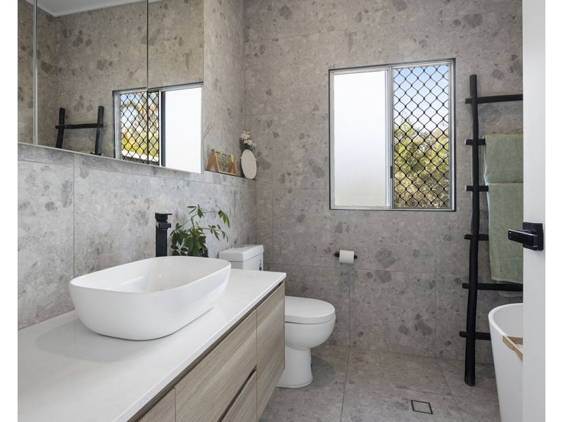 8 Hill Street, Nambour QLD 4560