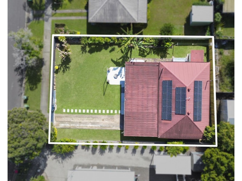 8 Hill Street, Nambour QLD 4560