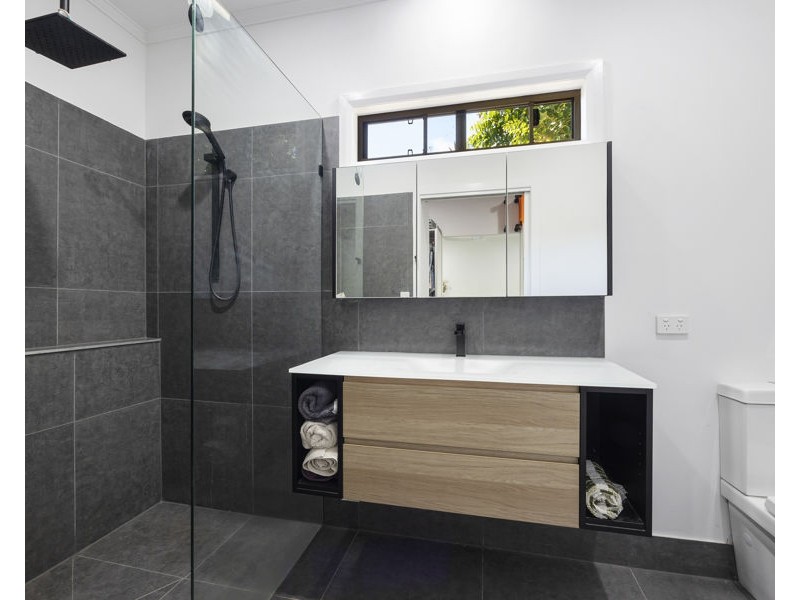 8 Hill Street, Nambour QLD 4560