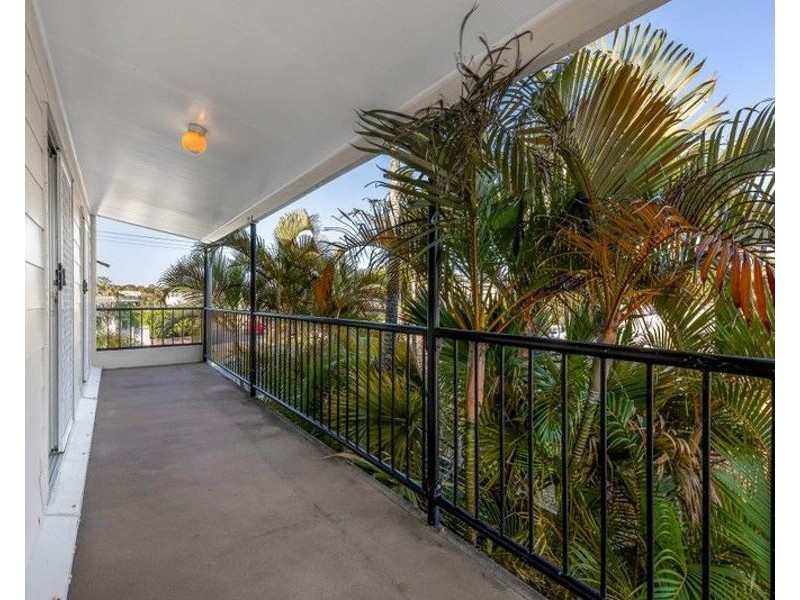 2/8 Urambi Court, Mountain Creek QLD 4557