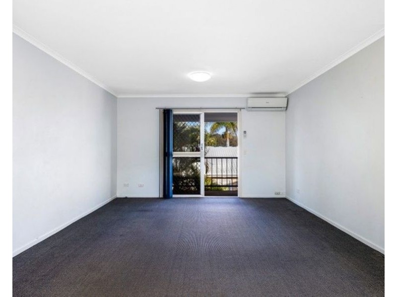 2/8 Urambi Court, Mountain Creek QLD 4557