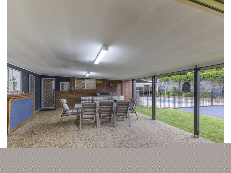 2 Elkhorn Street, Kuluin QLD 4558