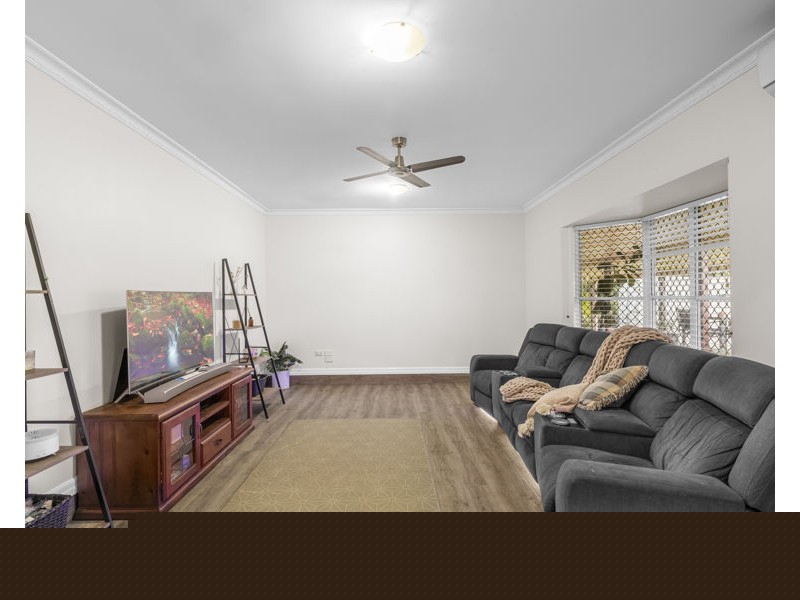 2 Elkhorn Street, Kuluin QLD 4558