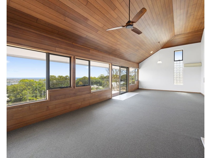 1 Riverview Ave, Buderim QLD 4556