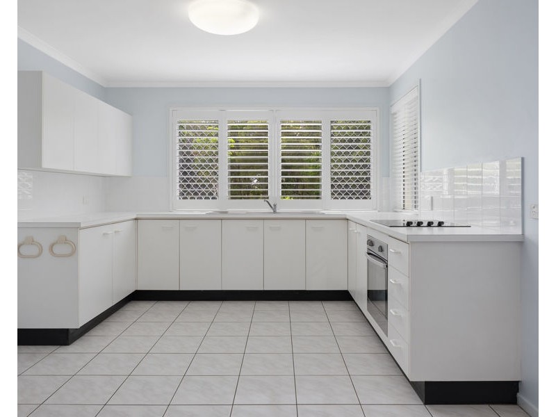 27 Tibrogargan Drive, Beerburrum QLD 4517